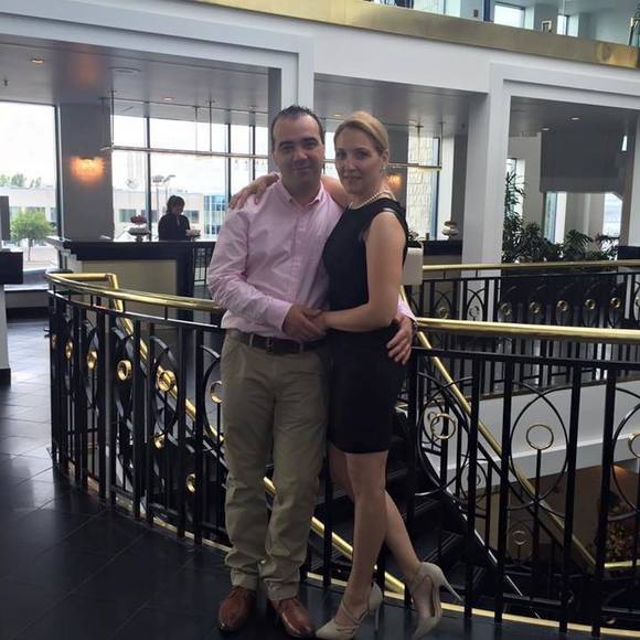 Meet your Posher, Desi - Picture 1 of 2